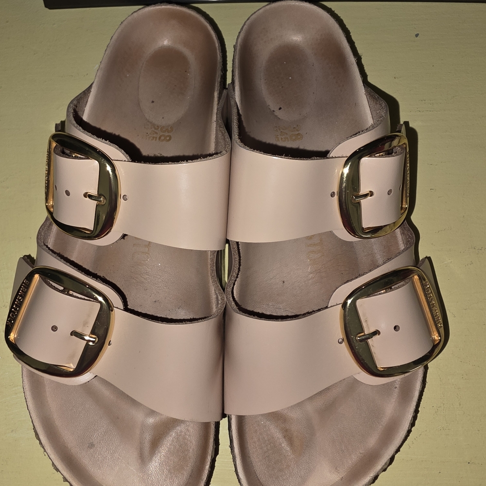 Birkenstock Beige Sandals with Gold Buckles - Picture 3 of 7